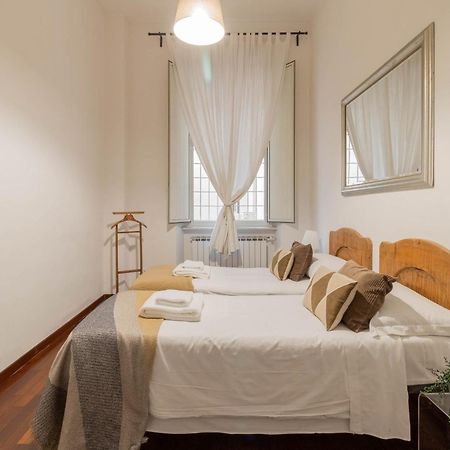 Luxury Spagna Apartments โรม ภายนอก รูปภาพ