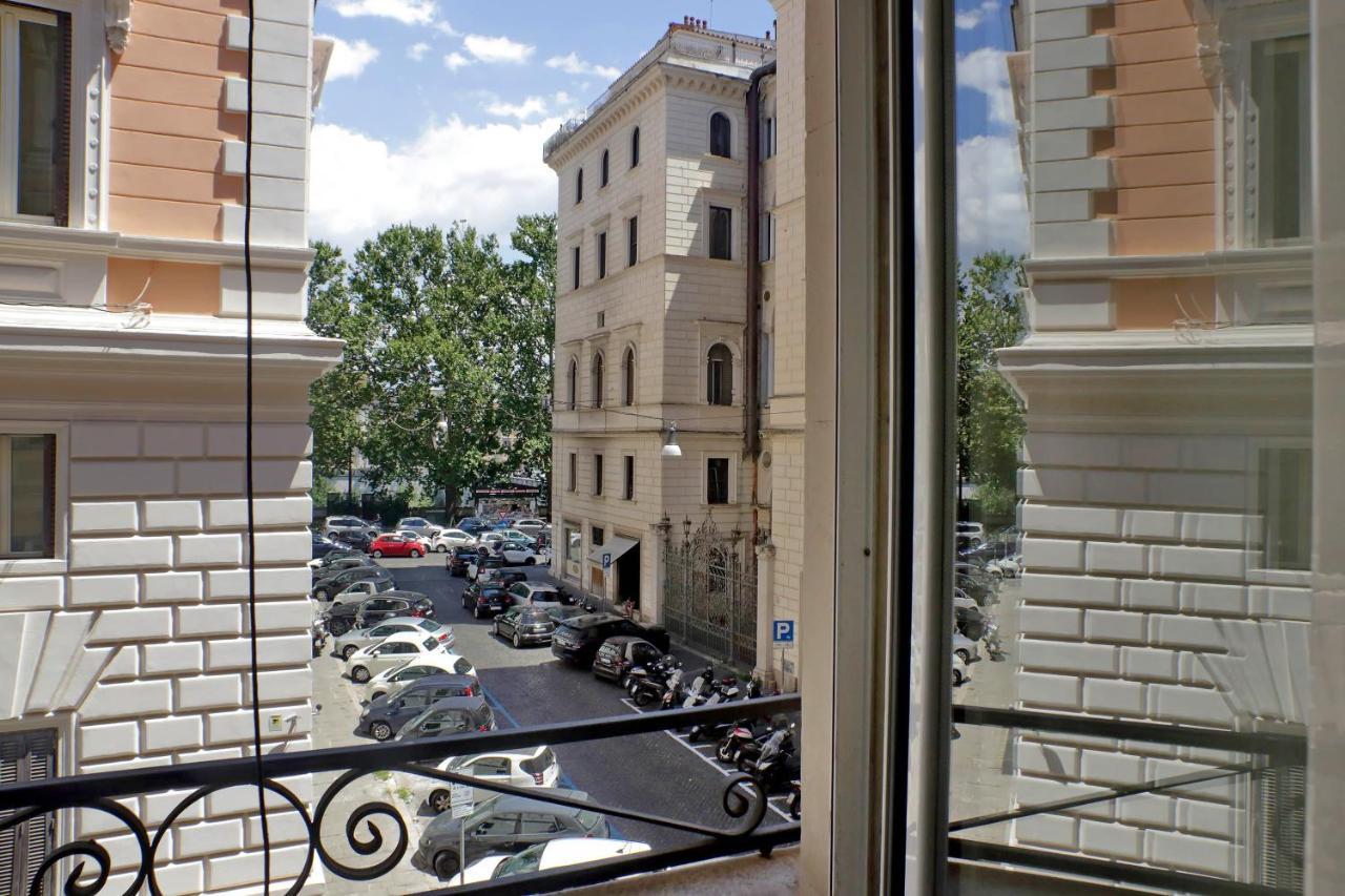 Luxury Spagna Apartments โรม ภายนอก รูปภาพ